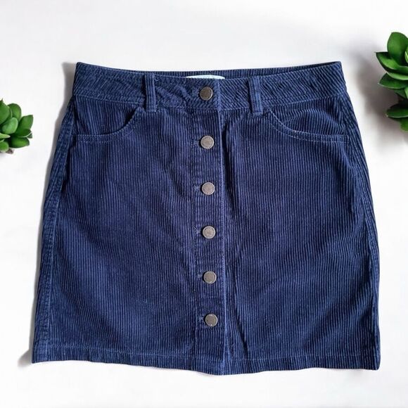 Miss Selfridge Corduroy Button-Front A-Line Skirt in Navy - Picture 4 of 10